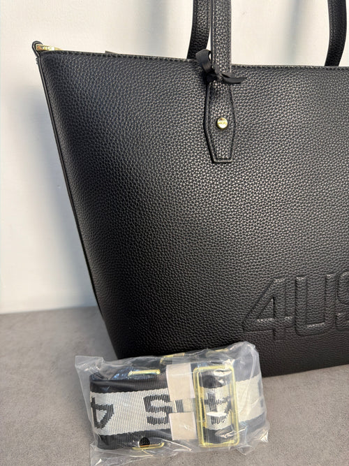 Borsa a spalla C. Paciotti.         (nero)