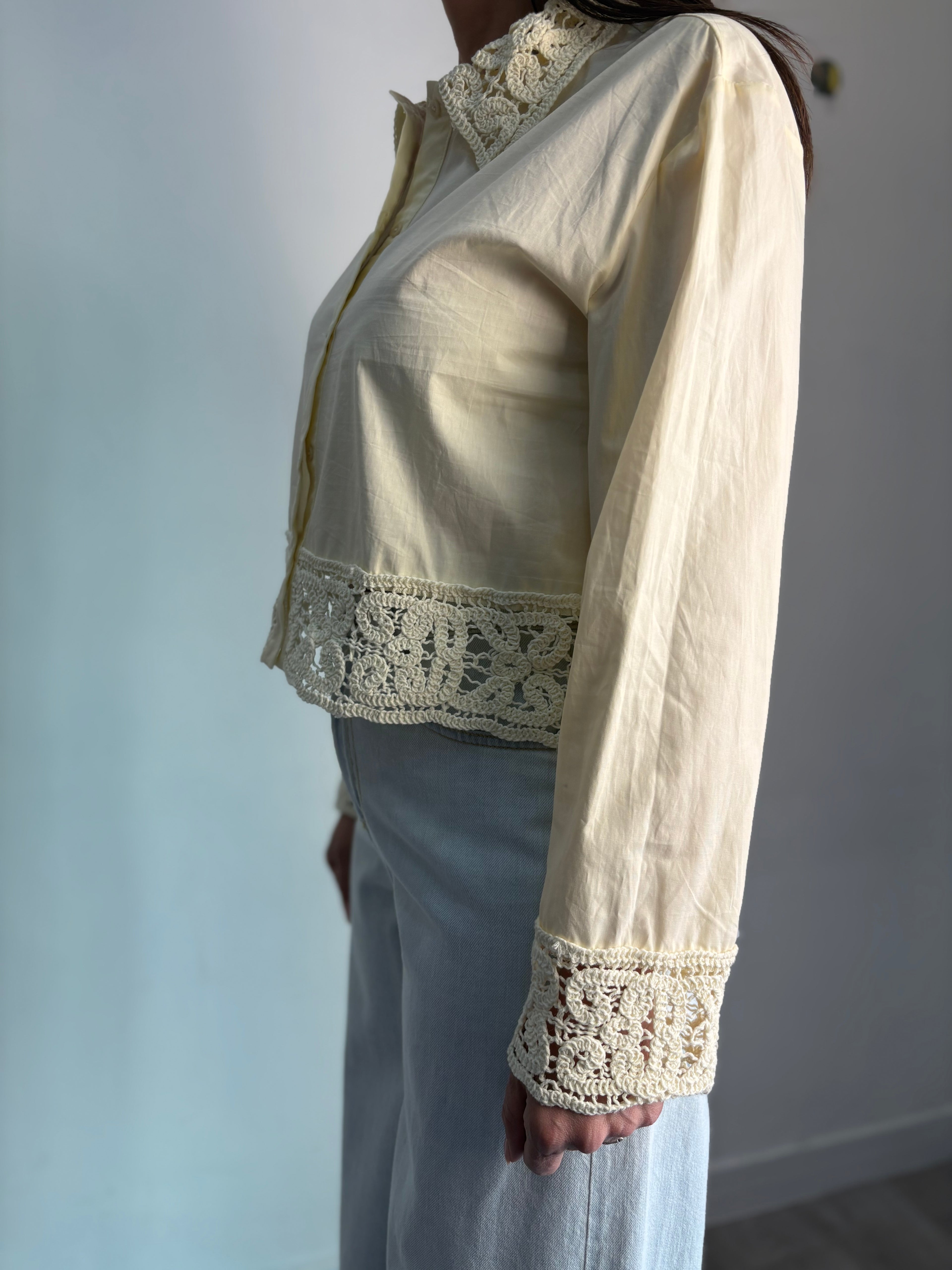 Camicia con dettagli in crochet