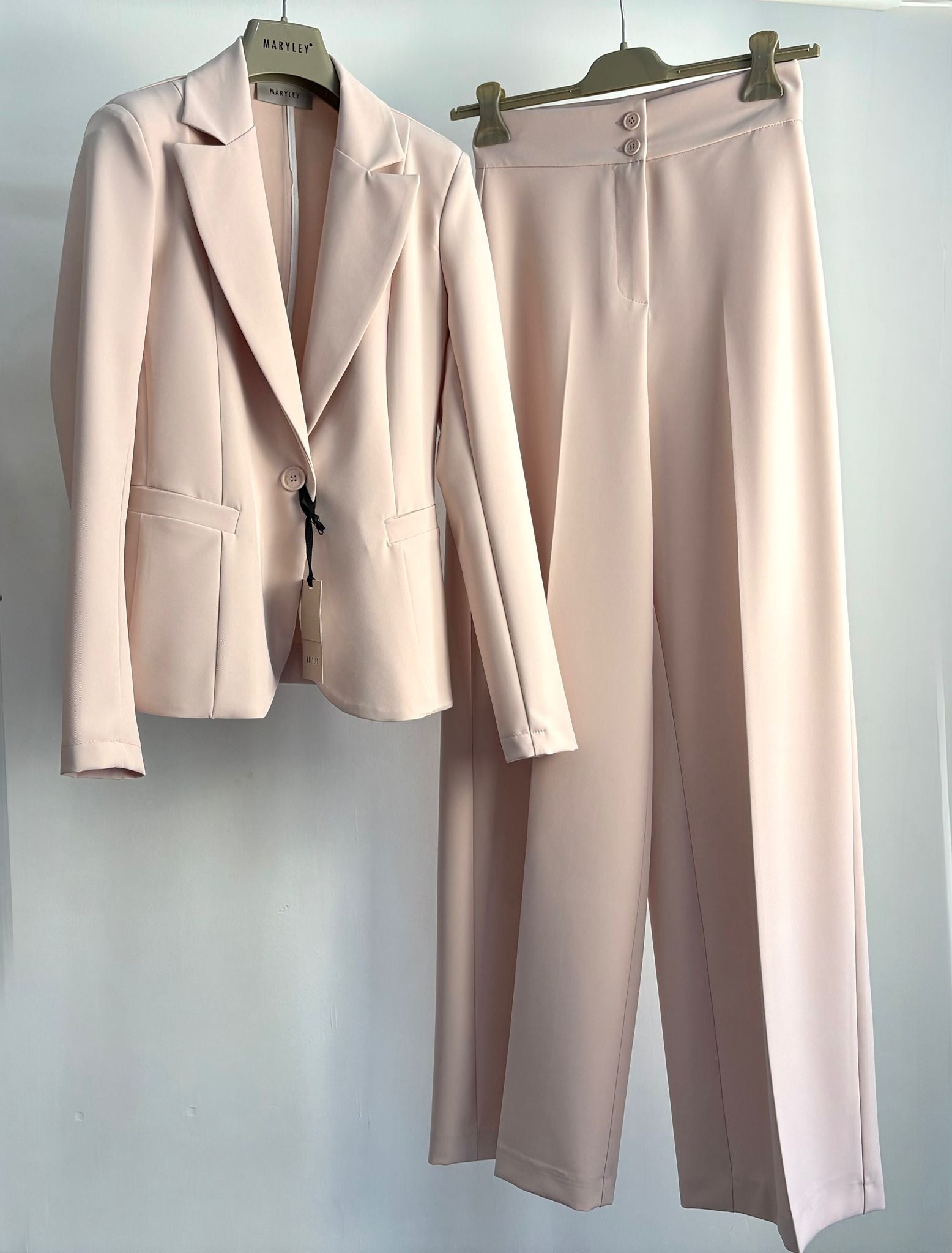 Tailleur basico cipria