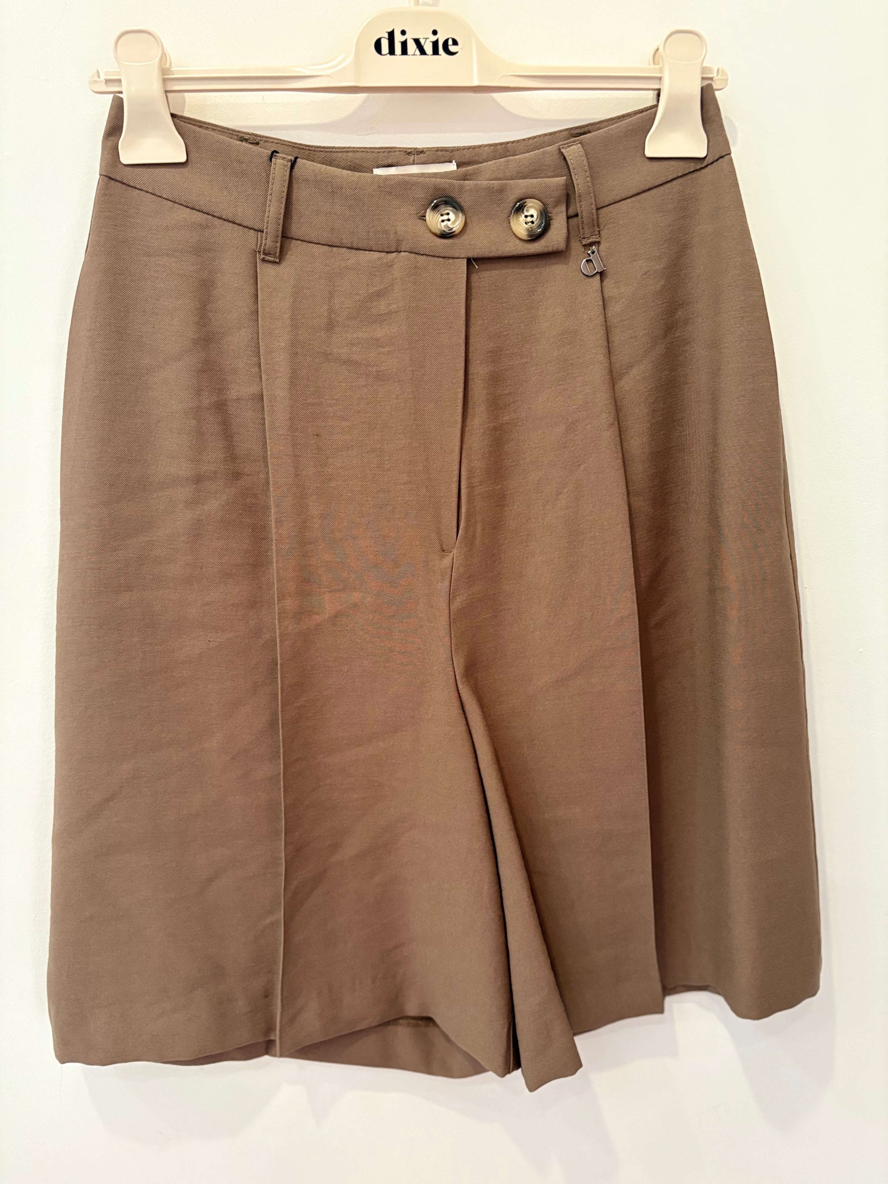 Tailleur con bermuda