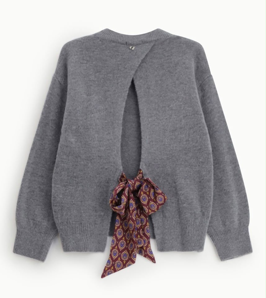 Maglione grigio con fiocco Dixie