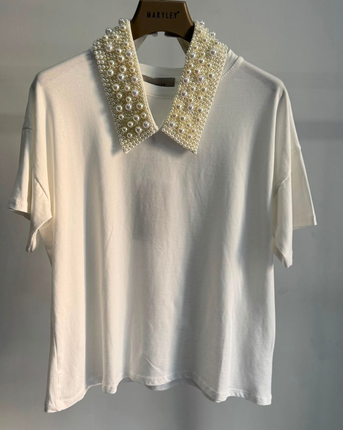 T-shirt cotone con colletto in perle Maryley